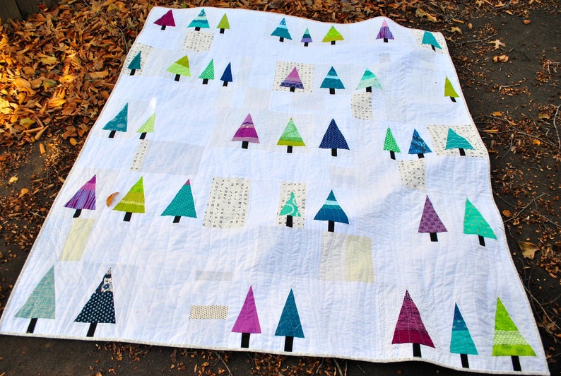 Winter Woods PDF Quilt Pattern Modern Christmas Tree Quilt in 2 Sizes, Lap and Crib image 1