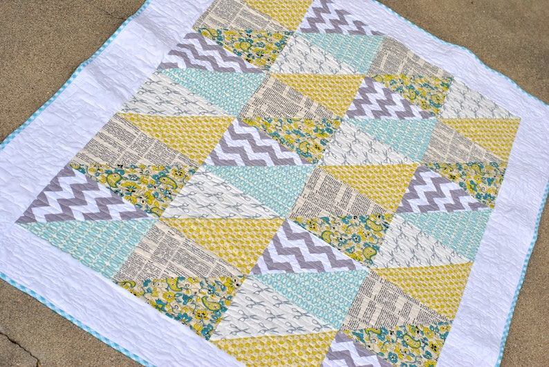 easy modern triangles baby quilt pattern for beginners etsy