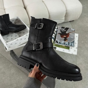 Men’s Black Leather Biker Boots with Buckle Straps – Handmade Motorcycle Ankle Boots – Rugged & Stylish