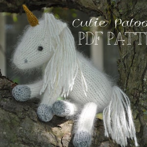 Snow White the Unicorn and her baby Liliana PDF Knitting Pattern