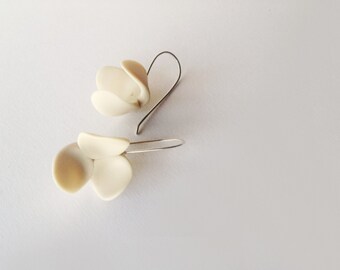 minimal romantic abstract handsculpted polymer clay jasmine earrings