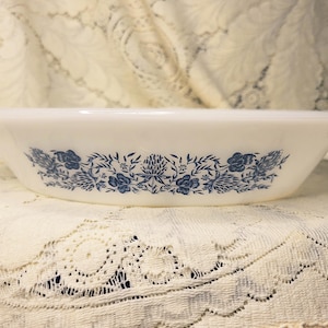 Blue Clover Glasbake Divided Casserole Dish