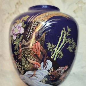 Gold Pheasants Pair Ginger Jar, Cobalt Blue