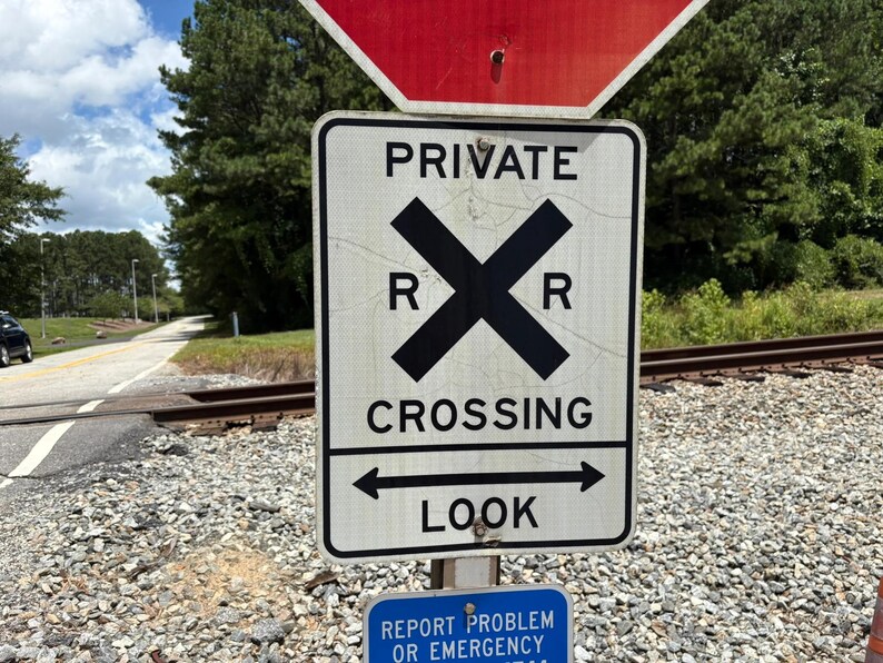 HO Scale - Private Railroad Crossing Sign Set - 2 Pack - Etsy