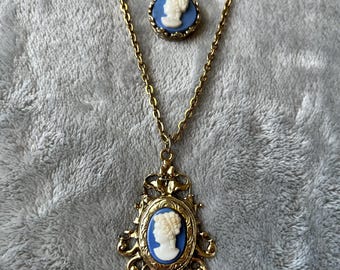 Vintage Victorian Style Gold Tone Double Cameo Pendant Necklace