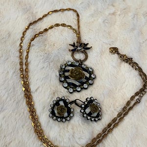 Betsey Johnson Necklace & Earrings - Nautical Birds and Heart with Rhinestones and Rose