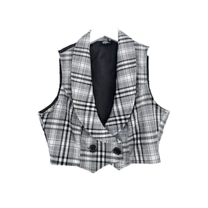 90&#39;s Plaid VEST Top Crop Vest Waistcoat Y2K Black White Cheked Sleeveless V Neckline Top 00s Grunge Boho Vintage Waistcoat Size - Medium - M