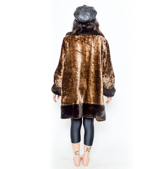 Velvet Fur Coat Brown  Gold FAUX FUR Jacket 70s B… - image 9