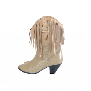 90&#39;s Cowboy Boots Fringe Heeled Boots Leather Boots Beige Cowboy Boots Leather Fringe Boots 2000&#39;s Western Hippie Boho Boots Size  7 1/2