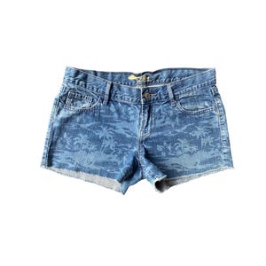 Y2K Denim Shorts Low Waisted Blue Jean Short 00s Mini Party Grunge 2000s Denim Jean Shorts Vintage Low Rise Waist Jean Short Size 2-XS/Small