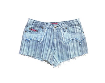Y2K Jeansshorts med låg midja, blå jeansshorts, 00-tals grunge, 2000-tals avskurna randiga jeansshorts, boho grunge, vintage, Y2K med låg midja - Small/S