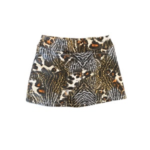 Y2K Mini Skirt Low Waisted Skorts Mini Skirt Shorts Beneath Animal Pattern Stretchy Fitted Club Swim Boho Rave Vintage 2000&#39;s Mini Skorts XS