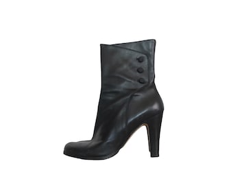 90's Black Leather Ankle Boots by Tahari Low Heel Black Leather 90's Ankle Boots Zippered Vintage 1990's Ankle Boot  Size 7 1/2