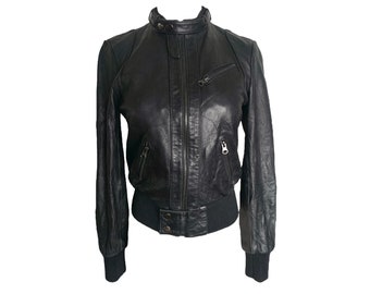 00's Leather Moto Jacket Black Leather Vintage 2000's Moto Jacket Vintage Y2K 90s Leather Vintage Jacket Zip Up Round Collar Size - Small/S