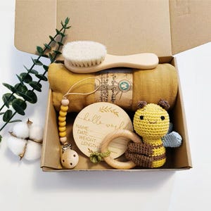 Personalized Newborn Gift Box: Baby Shower Hamper with Hello World Sign