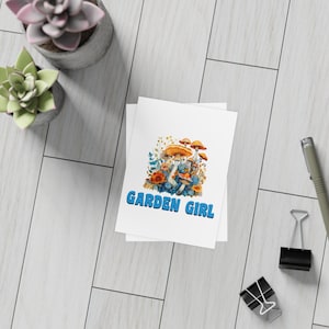 Pacote de Cartões Postais Garden Girl | Conjunto de Papelaria Nature Lover | Cartões Florais | Perfeito para Presente | Projetos de Arte DIY | Ecológico