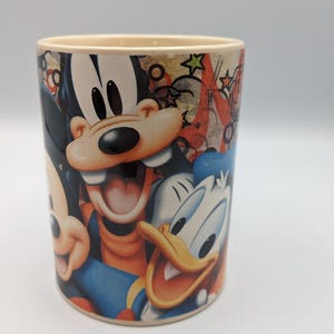 Disney Mug: Mickey Mouse, Donald Duck, Goofy & Pluto | Jerry Leigh image 3