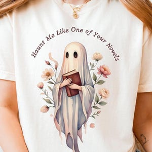 Spooky Bookish Shirt, Comfort Colors Floral Halloween Tee, Book Lover T-shirt, Librarian Gift, Romance Reader Shirt, Fall Tee Retro October