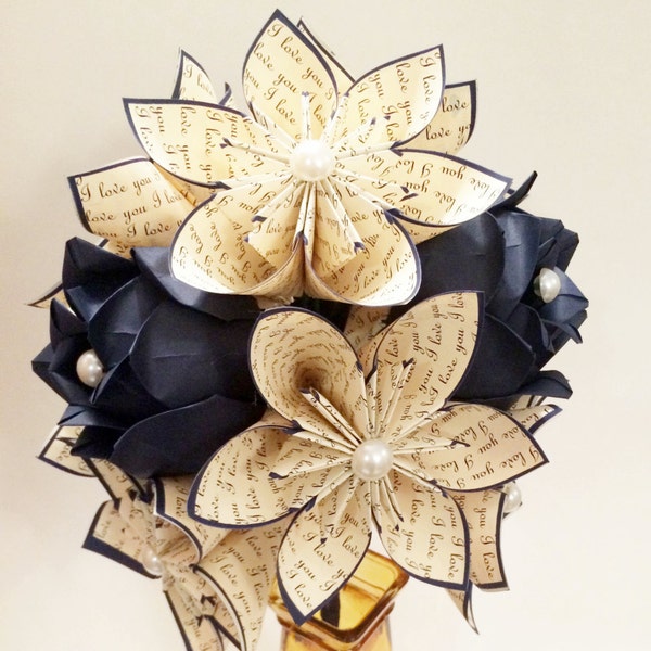 Papierblumen und Rosen - Liebesdutzend- Erstjahrestagsgeschenk, Hochzeitsstrauß, auf Bestellung gefertigt, Unikat Origami, perfekt für sie, Strauß, Liebe