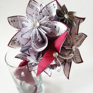 Paper flowers & Butterfly Bridesmaid Bouquet- 7 inch, one of a kind origami, destination wedding, alternative bouquet