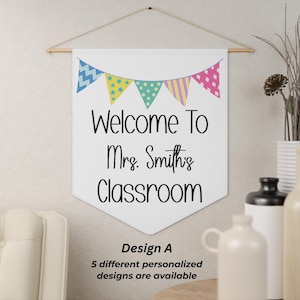 Teacher Welcome Sign, Custom teacher Sign, Canvas Wall hanger, Canvas Sign, Classroom Sign, personalized teacher door hanger, teacher Gift