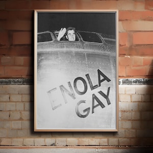 Enola Gay B-29 Bomber Photo: WW2 US Air Force Canvas Print