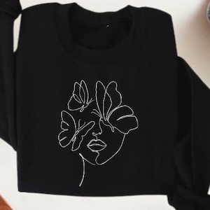 Butterfly Face Line Art Sweatshirt,Minimalist Drawing Crewneck,OneLine Art ButterflyFace,Aesthetic Feminine Sweatshirt,Neutral Cozy Pullover