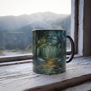 Mystische Baumfarbe Morphe, verzaubertes Trinkgefäß, Zaubertasse Geschenk, Waldthema, Kaffee-Tee-Liebhabertraum