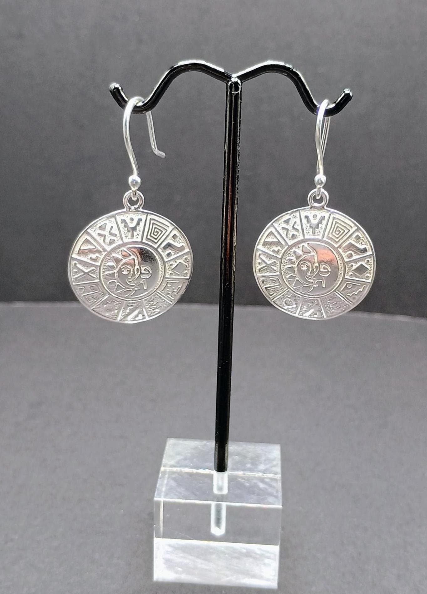 950スターリングシルバーイヤリング ハンドメイド インカカレンダー 