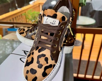 G'lo Pro: Italian Leather Low-Top Sneaker with Metal Chain & Side Zip | Limited Edition