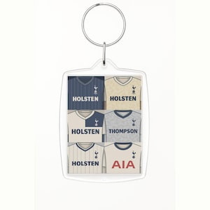Tottenham Inspired Football Shirt Keyring Key Chain | Spurs Retro Classic Kit Collection | Fathers Day Christmas Gift For Hotspur Fans | Man