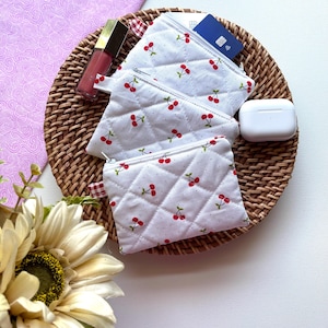 Handmade Quilted Coin Purse: Cotton Keychain Card Holder