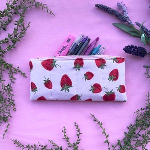 Handmade Quilted Cotton Pencil Case: Cosmetic & Travel Bag