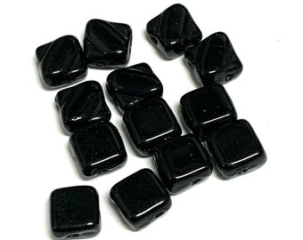 Silky 6X6 mm 2-Hole Czech Bead 40 pcs 23980