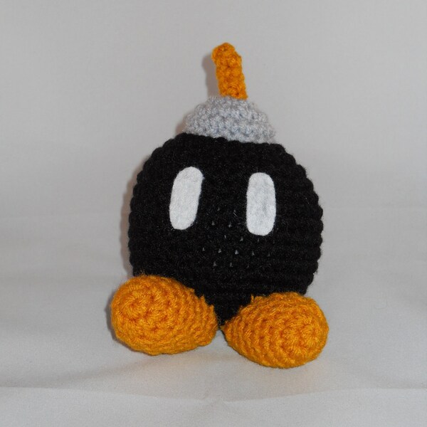 Crochet Mario Bob-omb