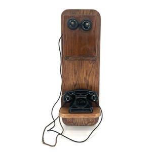 Antique Wooden Solid Oak Wall Mounted Telephone Hand Crank Vintage
