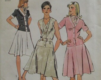 セット販売 Women's Dress Patterns MOMSPatterns Vintage Sewing Patterns - McCall's 8819 Retro