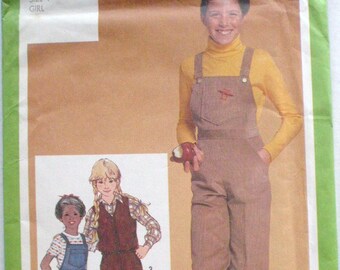 Girls Overalls In Two Lengths, Pants and Unlined Vest - Simplicity 9725 Sewing Pattern - Size 7, Breast 26 - Uncut