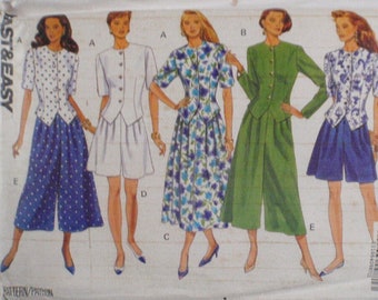 SALE - Butterick 5316 Pattern - Misses/Misses Petite Semi-Fitted Top, Flared Skirt, Split Skirt - Sizes 6-8-10, Bust 30 1/2-32 1/2 - Uncut