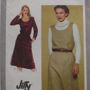 Jiffy Sewing Pattern - Size 12, Bust 34 Pullover Dress or Jumper - Simplicity 9601 - Uncut