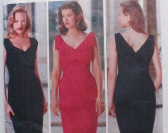 Maat 12, borstomvang 34 Nicole Miller mouwloos gevoerd jurkpatroon - Butterick 5053