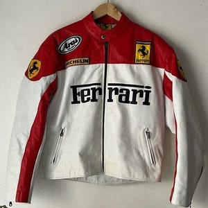 Blouson en cuir Ferrari Racing vintage RARE Blouson de course CHAMPION DU MONDE 2004, blanc-rouge