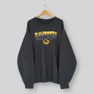 Vintage Y2K Iowa Hawkeyes NCAA Sweatshirt XXLarge Iowa Hawkeyes Spell Out Logo Sweater University of Iowa Jumper Iowa College Crewneck XXL