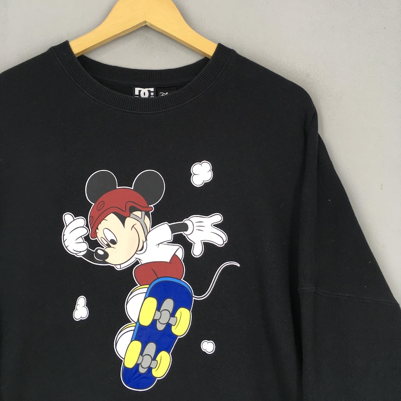 Vintage DC Shoe USA svart tröja XLarge DC Shoe x Mickey Mouse Skateboard-logotyp tröja DC Shoe Skateboarding Streetwear Crewneck storlek XL bild 2