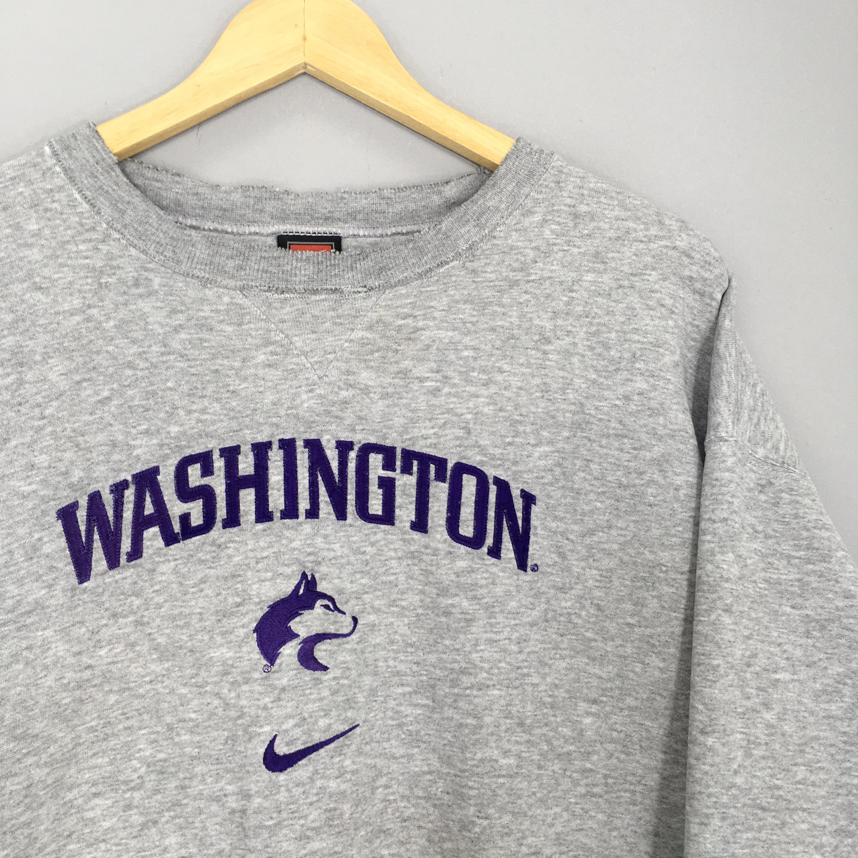 Nike HUSKIES Washington university スウェット Vintage Distressed Nike Washington Huskies NCAA Sweatshirt Xlarge