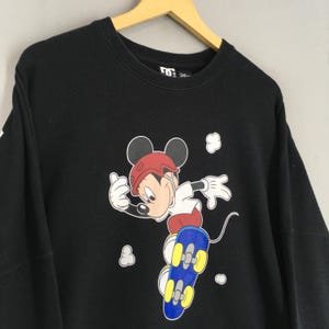 Vintage DC Shoe USA svart tröja XLarge DC Shoe x Mickey Mouse Skateboard-logotyp tröja DC Shoe Skateboarding Streetwear Crewneck storlek XL bild 3
