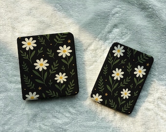 Funda blanca con estampado floral para Kindle y Kobo, parte trasera transparente desmontable con cubierta magnética, correa de mano para lector electrónico, función de encendido y apagado automático.