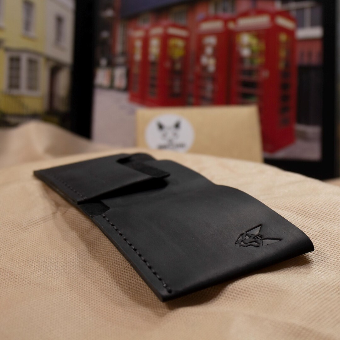 Classic and Unusual Leather Wallet for Banknotes and Cards - Etsy