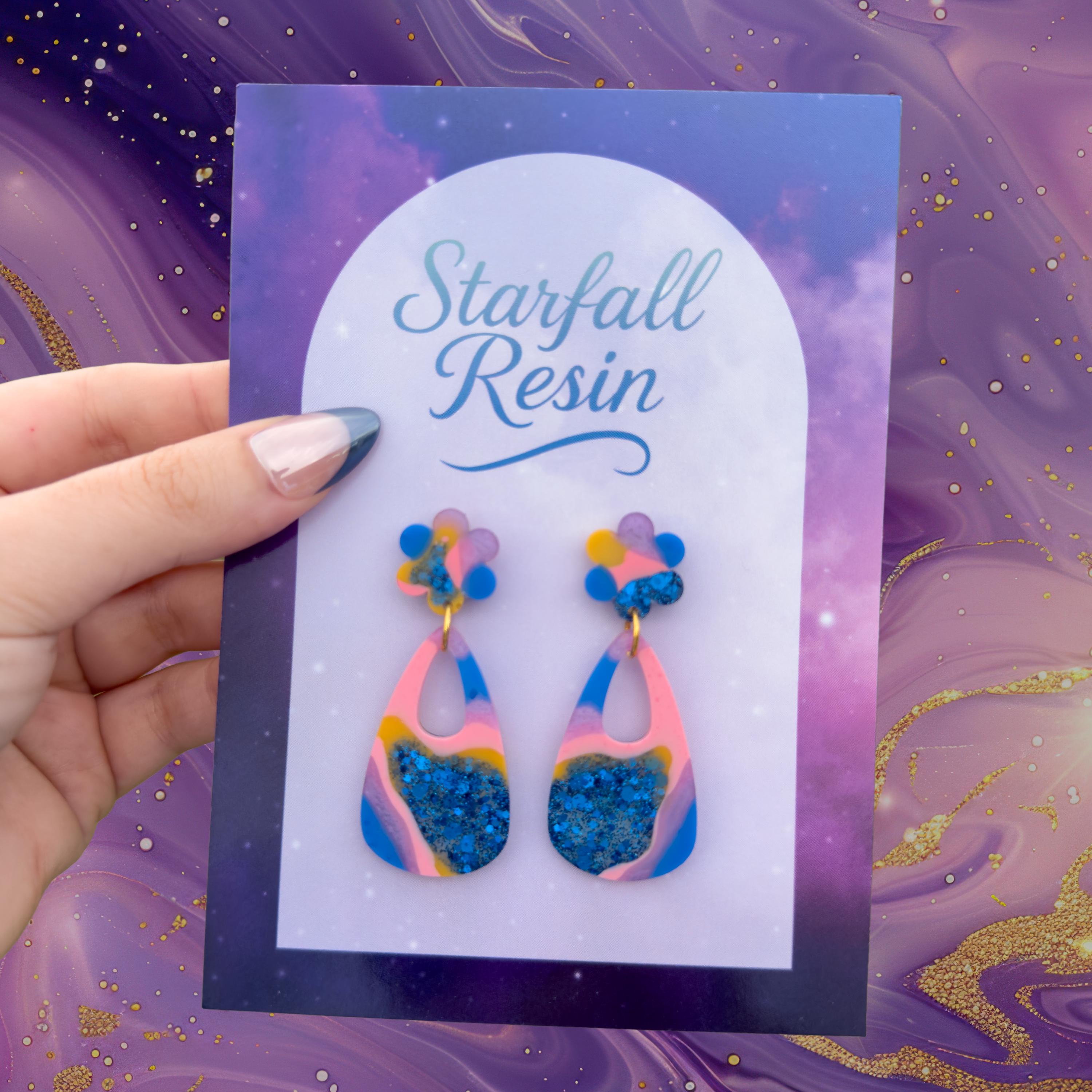 Zenon Earring - Etsy