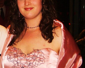 Tatted and beaded lace panel "Wild Irish Rose"